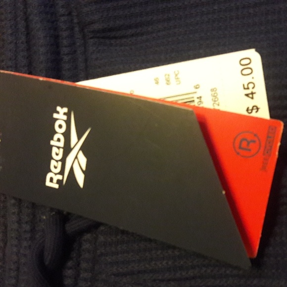 NWT "Reebok" Identity Vector Waffle Shorts Mens Size Small - Picture 3 of 6